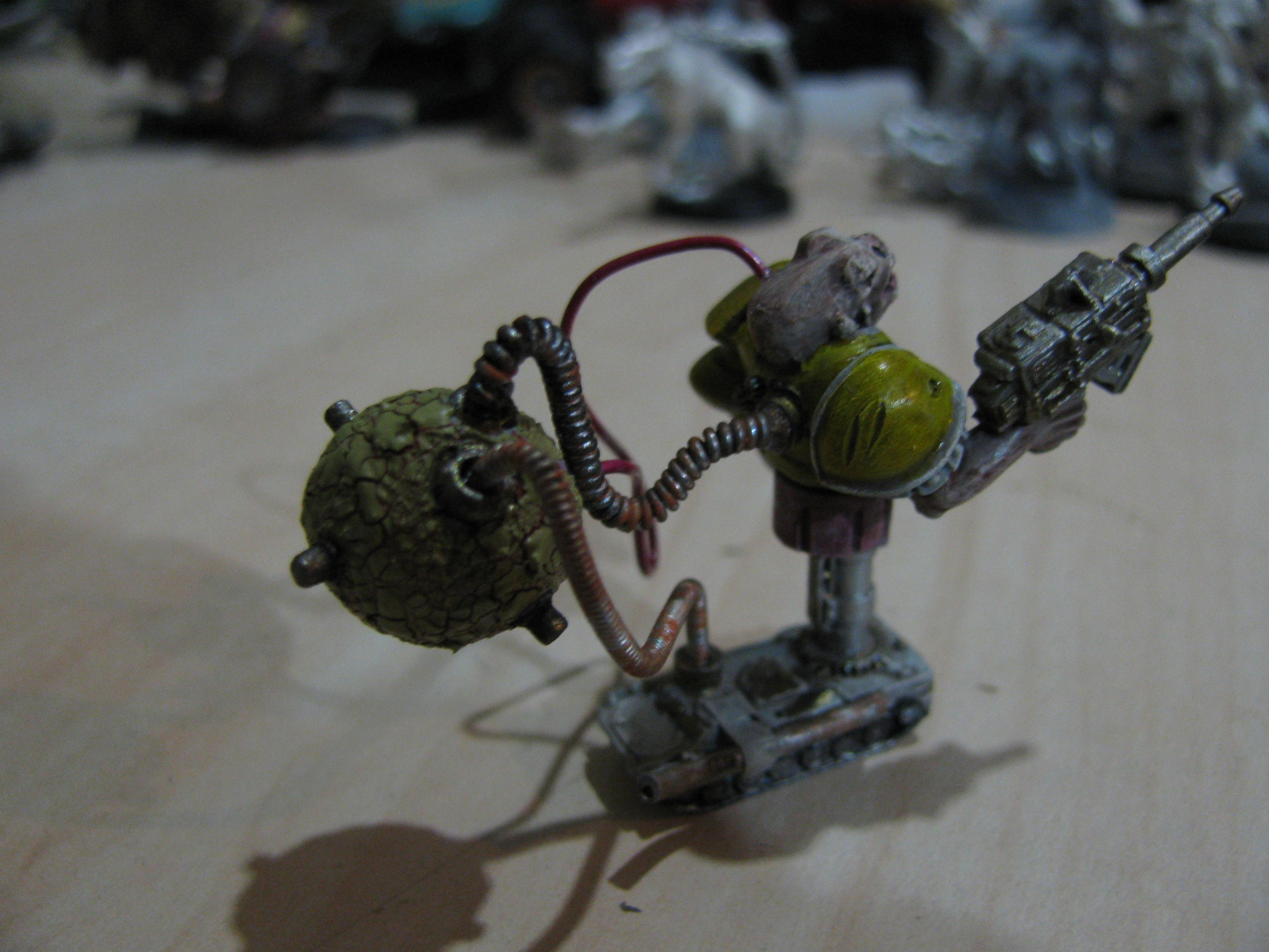 Chaos, Conversion, Crackle Paint, Warhammer 40,000 Chaos warrior